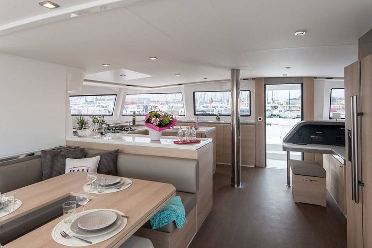 Charter Yacht BALI 5.4 - 6 Cabins(5 Double + 1 Twin Bunk + 2 Single Forepeak)- 2019 - Split - Hvar - Dubrovnik