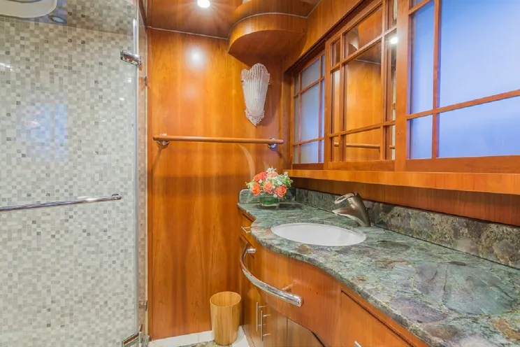 Charter Yacht ANDIAMO - Symbol 92 - 3 Cabins - Fort Lauderdale - Florida East Coast - Bahamas