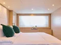 SEAS THE DAY Posillipo Technema 85 - master cabin bed SEAS THE DAY Posillipo Technema 85 - master cabin bed