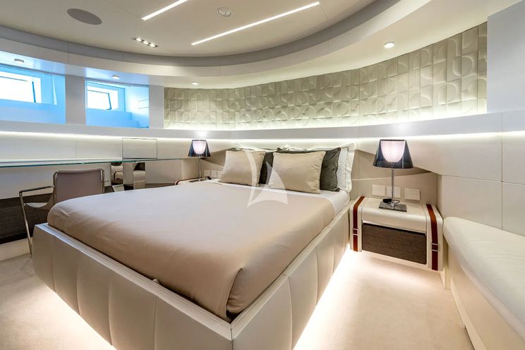 Charter Yacht CABO - Persing 140 - 5 Cabins - Cannes - St Tropez - Nice - Antibes - Monaco - French Riviera