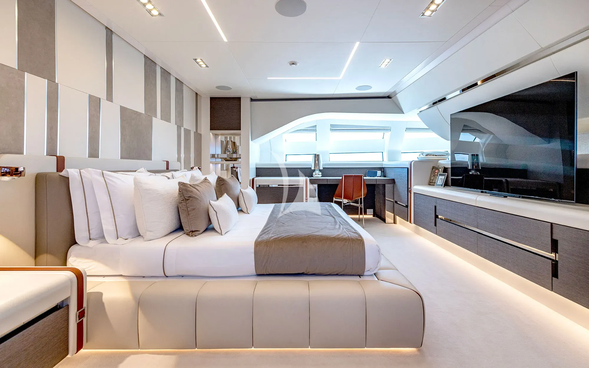 CABO Persing 140 - master cabin