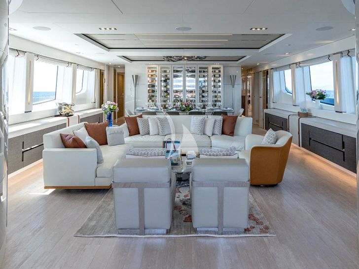 CABO Persing 140 - saloon CABO Persing 140 - saloon