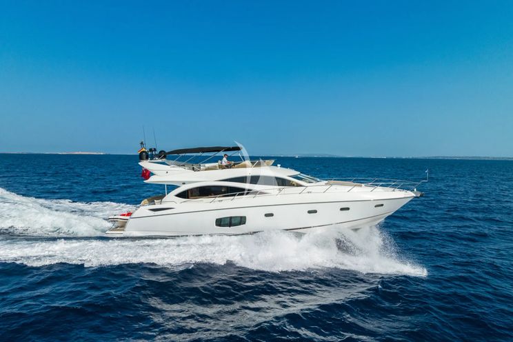 Charter Yacht CALA DI LUNA - Sunseeker Manhattan 74 - Ibiza - Palma - Mallorca - Balearics - Spain