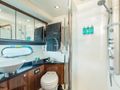 CALA DI LUNA Sunseeker Manhattan 74 - master cabin bathroom CALA DI LUNA Sunseeker Manhattan 74 - master cabin bathroom