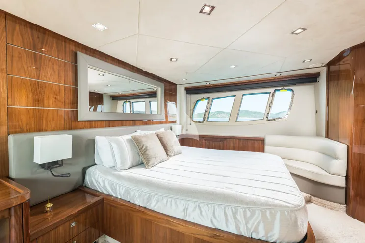 Charter Yacht CALA DI LUNA - Sunseeker Manhattan 74 - Ibiza - Palma - Mallorca - Balearics - Spain