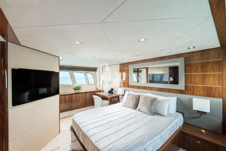 Charter Yacht CALA DI LUNA - Sunseeker Manhattan 74 - Ibiza - Palma - Mallorca - Balearics - Spain