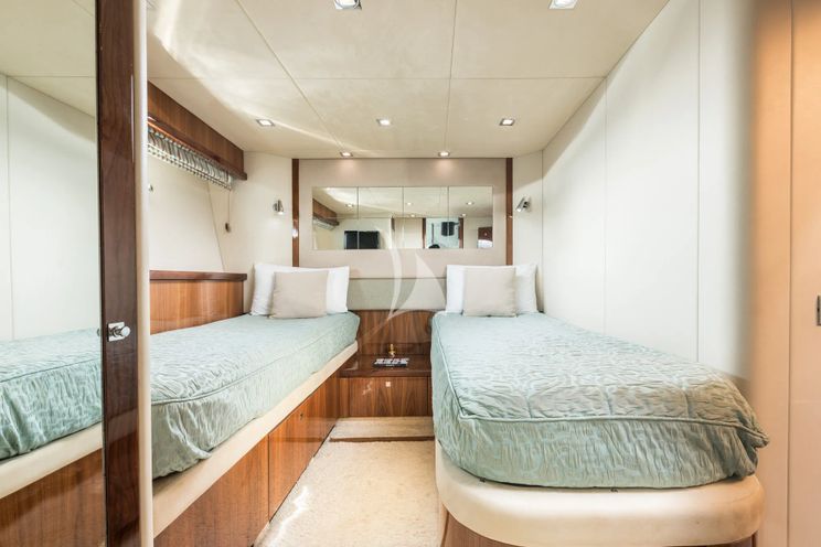 Charter Yacht CALA DI LUNA - Sunseeker Manhattan 74 - Ibiza - Palma - Mallorca - Balearics - Spain