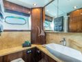 CALA DI LUNA Sunseeker Manhattan 74 - twin cabin bunk bathroom CALA DI LUNA Sunseeker Manhattan 74 - twin cabin bunk bathroom
