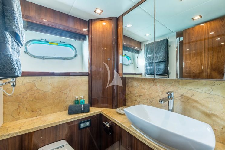 Charter Yacht CALA DI LUNA - Sunseeker Manhattan 74 - Ibiza - Palma - Mallorca - Balearics - Spain