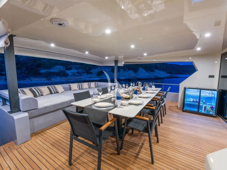 CALM DOWN Custom 30m - aft deck CALM DOWN Custom 30m - aft deck