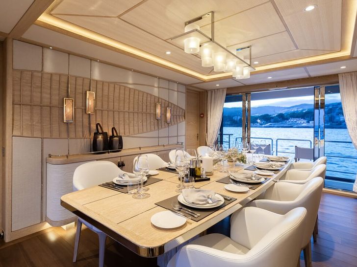 CALYPSO I Mulder 36m main deck formal dining CALYPSO I Mulder 36m main deck formal dining
