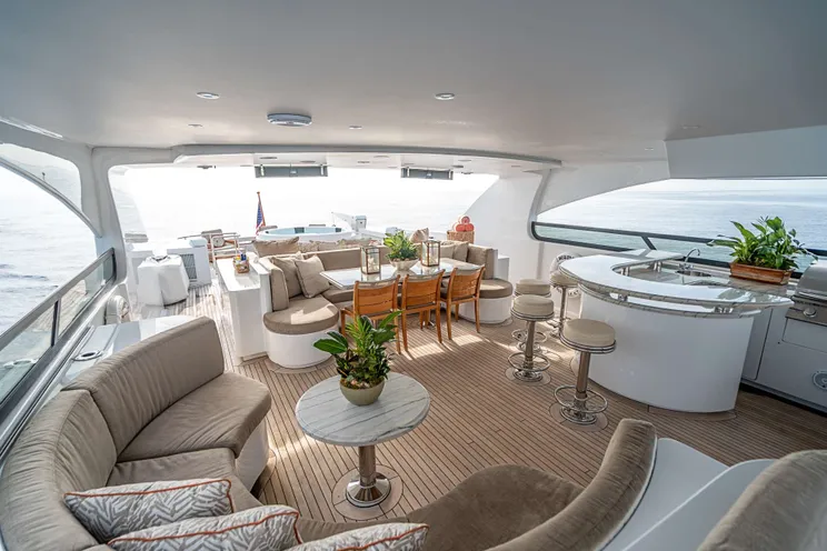 Charter Yacht CAMILLE - Broward 124 - 5 Cabins - Nassau - Exumas - Eleuthera - Paradise Island - Bahamas