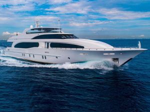 CAMILLE - Broward 124 - 5 Cabins - Nassau - Exumas - Eleuthera - Paradise Island - Bahamas CAMILLE - Broward 124 - 5 Cabins - Nassau - Exumas - Eleuthera - Paradise Island - Bahamas