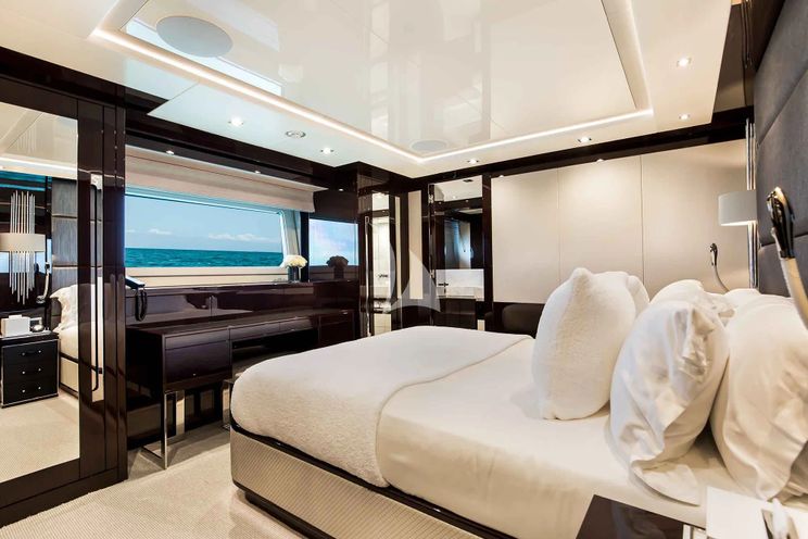 Charter Yacht CAPTAIN MORGAN III - Sunseeker 131 - 5 Cabins - Golfe Juan - Cannes - Monaco - St Tropez - Nice - Antibes - The French Riviera
