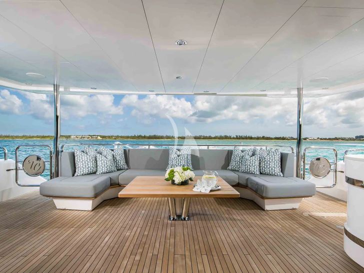 CAPTAIN MORGAN III Sunseeker 131 - aft deck CAPTAIN MORGAN III Sunseeker 131 - aft deck