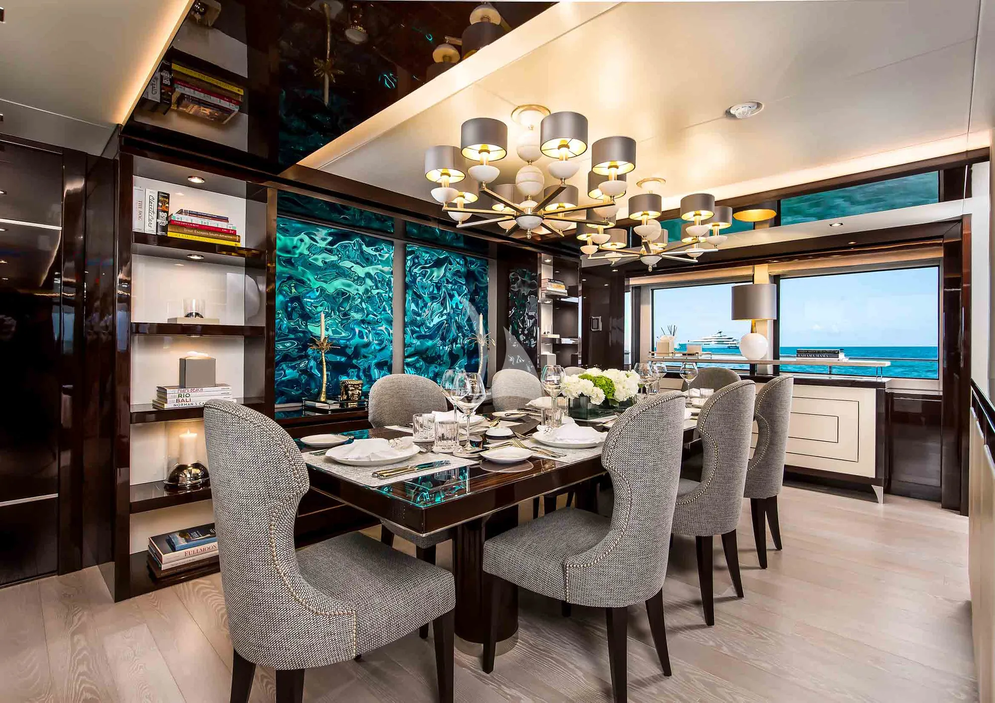 CAPTAIN MORGAN III Sunseeker 131 - main dining area