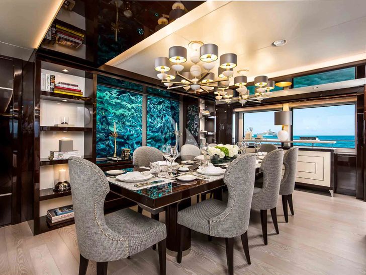 CAPTAIN MORGAN III Sunseeker 131 - main dining area CAPTAIN MORGAN III Sunseeker 131 - main dining area