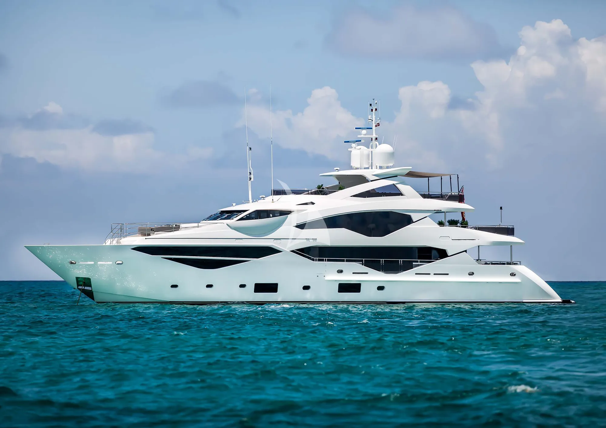 CAPTAIN MORGAN III Sunseeker 131 - profile