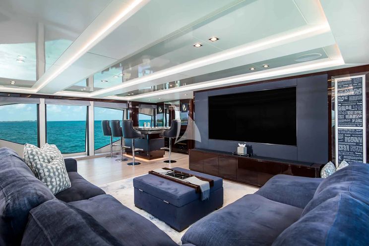 Charter Yacht CAPTAIN MORGAN III - Sunseeker 131 - 5 Cabins - Golfe Juan - Cannes - Monaco - St Tropez - Nice - Antibes - The French Riviera