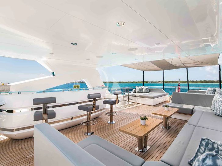 CAPTAIN MORGAN III Sunseeker 131 - sundeck CAPTAIN MORGAN III Sunseeker 131 - sundeck