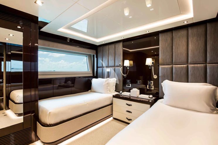 Charter Yacht CAPTAIN MORGAN III - Sunseeker 131 - 5 Cabins - Golfe Juan - Cannes - Monaco - St Tropez - Nice - Antibes - The French Riviera