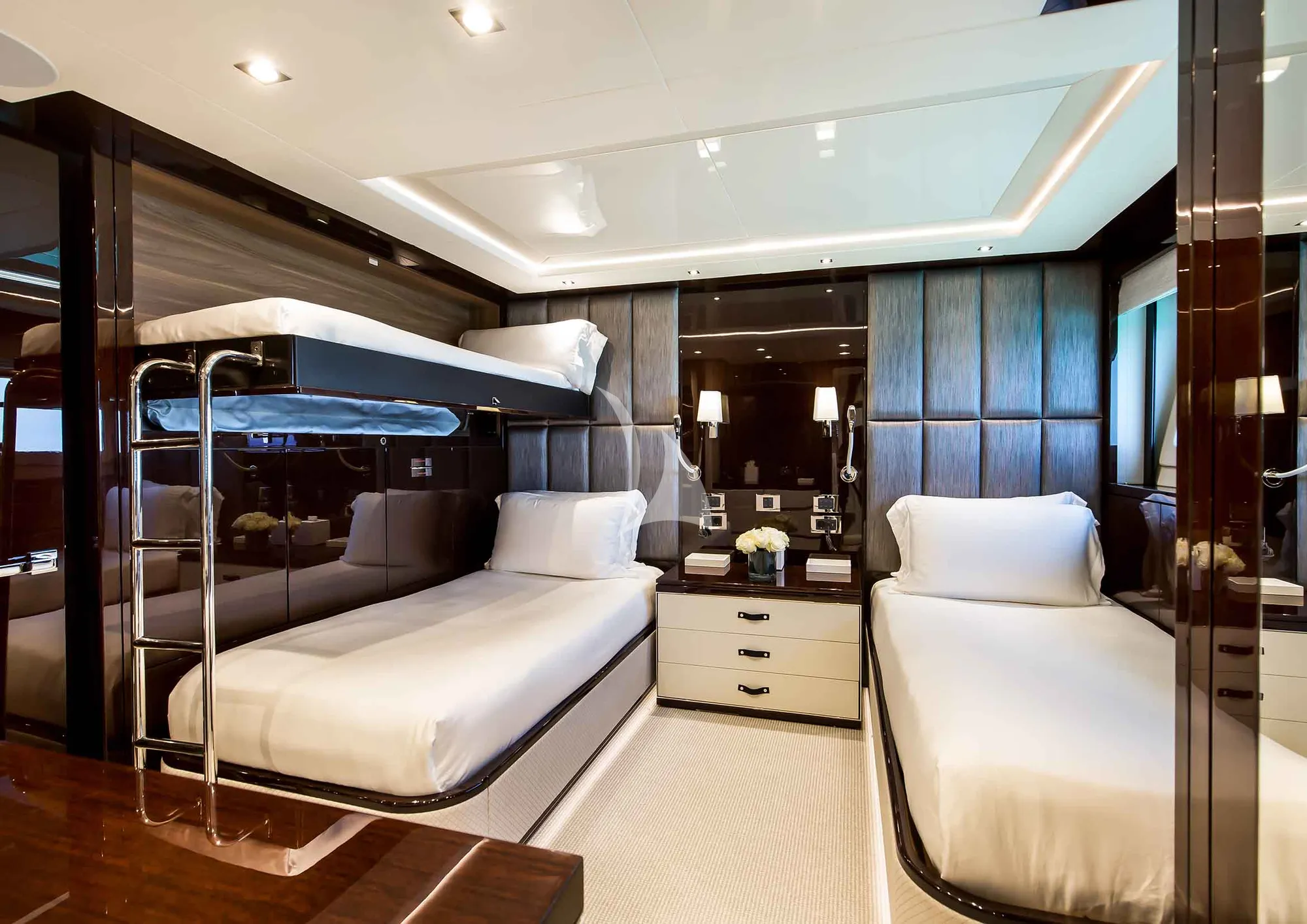 CAPTAIN MORGAN III Sunseeker 131 - twin cabin 2