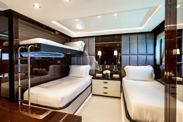 Charter Yacht CAPTAIN MORGAN III - Sunseeker 131 - 5 Cabins - Golfe Juan - Cannes - Monaco - St Tropez - Nice - Antibes - The French Riviera
