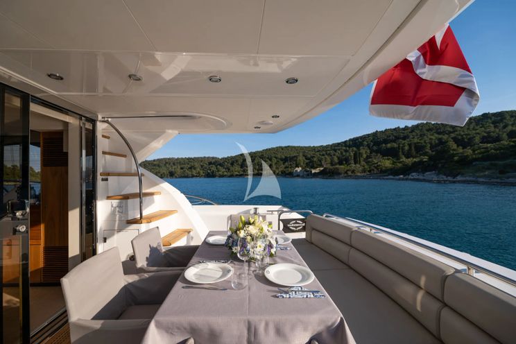 Charter Yacht CARDANO - Sunseeker Manhattan 63 - 3 Cabins - Trogir - Split - Dubrovnik - Croatia