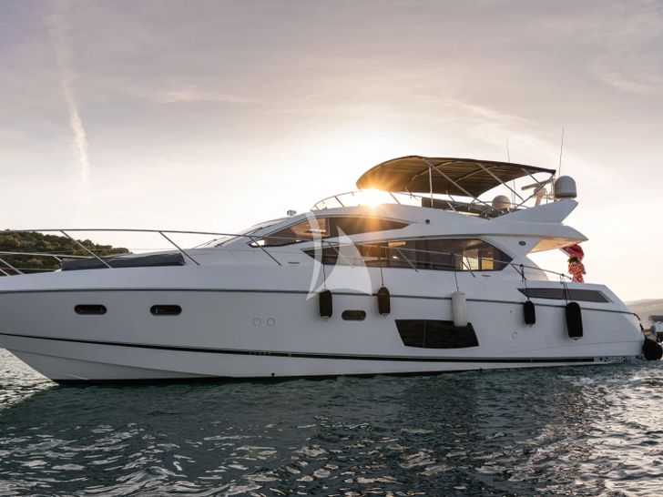 CARDANO Sunseeker Manhattan 63 - under the sunset CARDANO Sunseeker Manhattan 63 - under the sunset