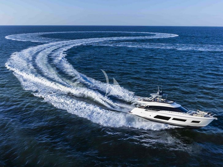 CARE ONE Ferretti 650 - cruising with waterlines CARE ONE Ferretti 650 - cruising with waterlines