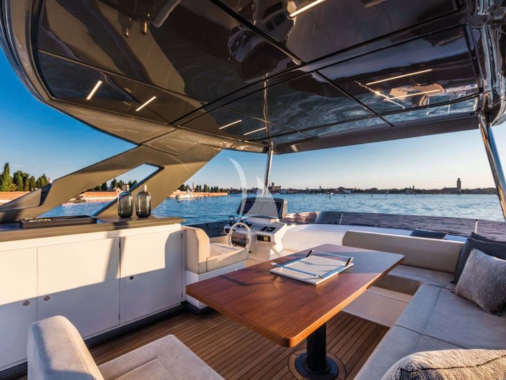 CARE ONE Ferretti 650 - flybridge seating area CARE ONE Ferretti 650 - flybridge seating area