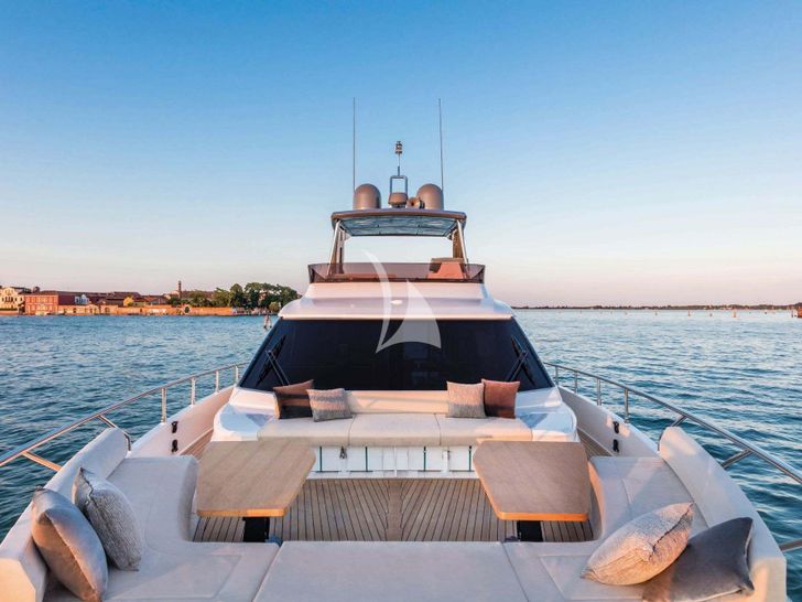 CARE ONE Ferretti 650 - foredeck lounge and bronzing area CARE ONE Ferretti 650 - foredeck lounge and bronzing area