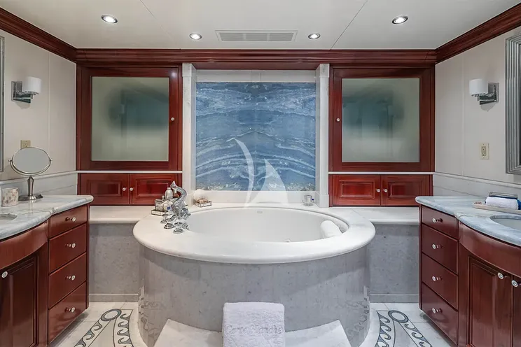 Charter Yacht CARTE BLANCHE 161 - Christensen 49m - 6 Cabins - Nassau - Exumas - Bahamas