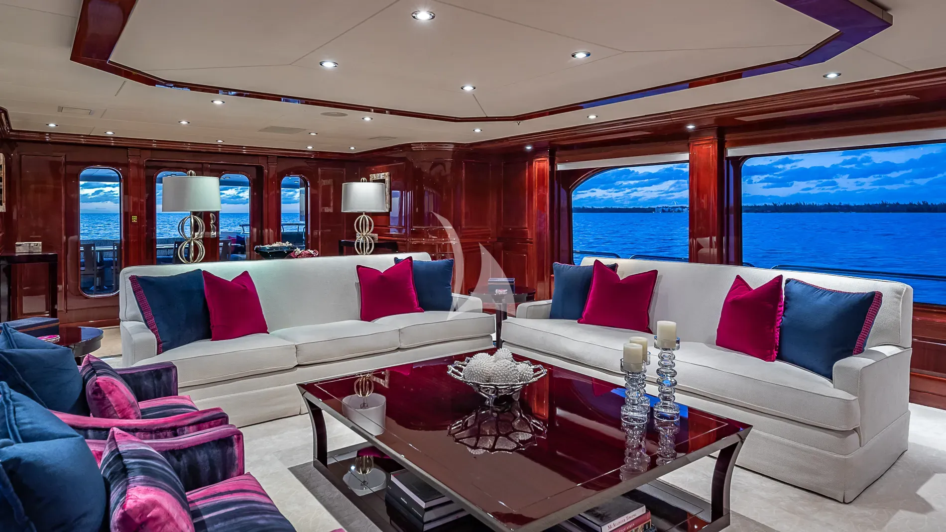 BLANCHE 161 Christensen 49m - main saloon lounge