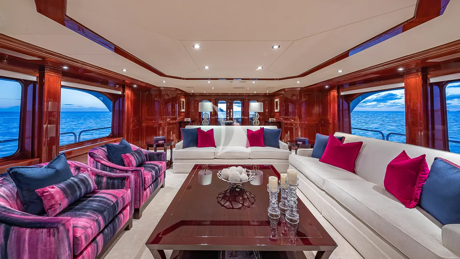 BLANCHE 161 Christensen 49m - main saloon