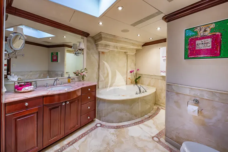 Charter Yacht CARTE BLANCHE 161 - Christensen 49m - 6 Cabins - Nassau - Exumas - Bahamas