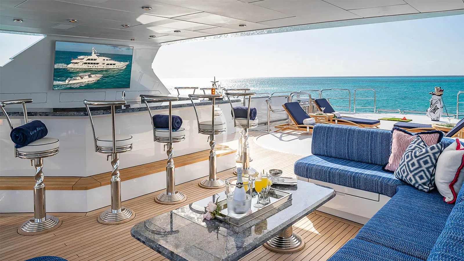 BLANCHE 161 Christensen 49m - sundeck bar