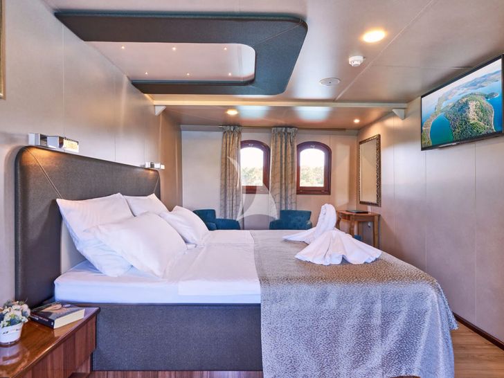 CASABLANCA Custom Yacht 61m - VIP cabin 3 CASABLANCA Custom Yacht 61m - VIP cabin 3