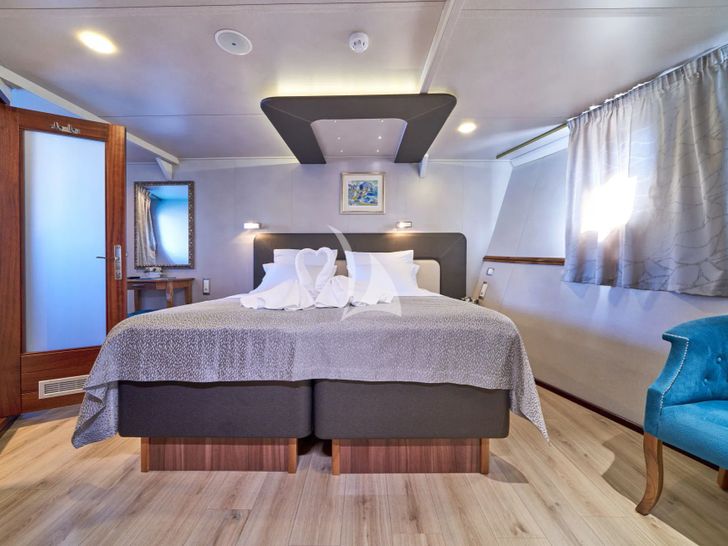 CASABLANCA Custom Yacht 61m - convertible cabin 2 CASABLANCA Custom Yacht 61m - convertible cabin 2