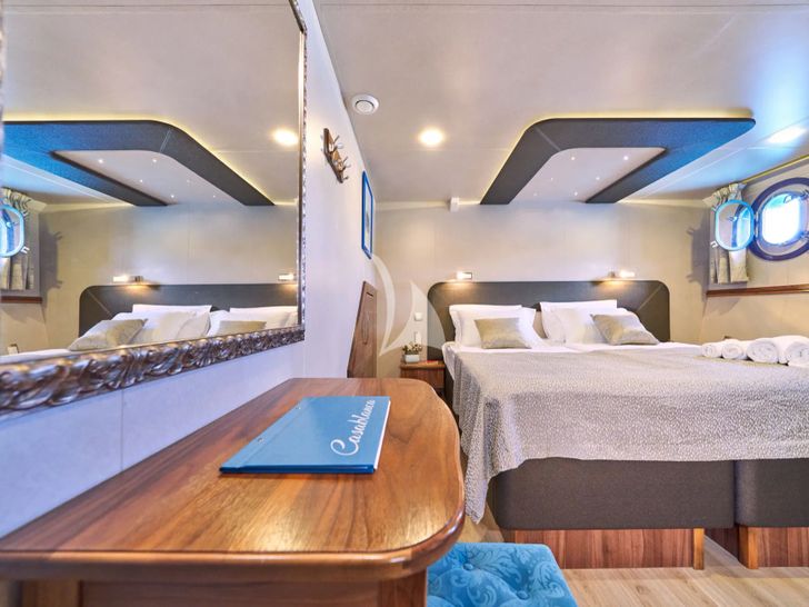 CASABLANCA Custom Yacht 61m - convertible cabin 3 CASABLANCA Custom Yacht 61m - convertible cabin 3