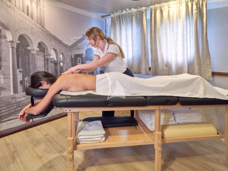 CASABLANCA Custom Yacht 61m - massage room CASABLANCA Custom Yacht 61m - massage room