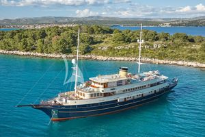 CASABLANCA - Custom Yacht 61m - 18 Cabins - Split - Dubrovnik - Hvar - Croatia CASABLANCA - Custom Yacht 61m - 18 Cabins - Split - Dubrovnik - Hvar - Croatia