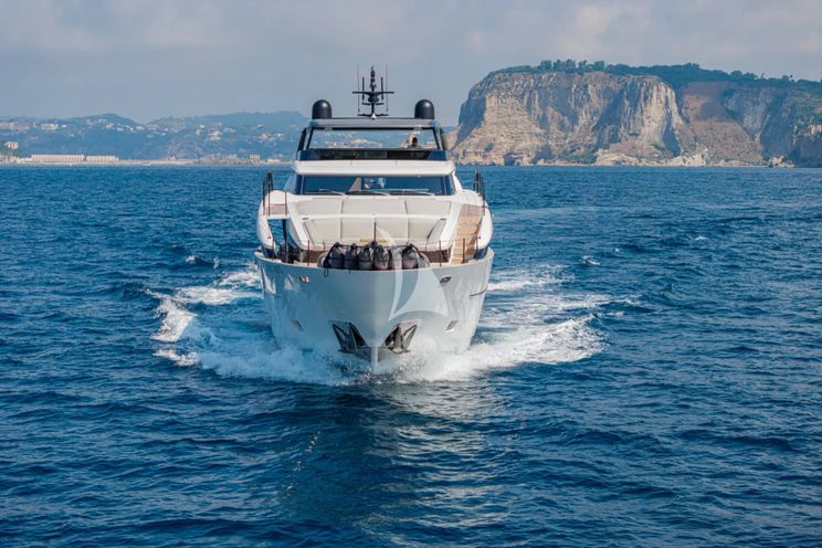 Charter Yacht CATCH ME - Sanlorenzo SL86A - 4 Cabins - Naples - Capri - Positano - Amalfi Coast - Italy