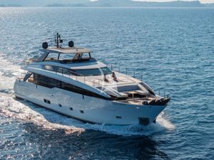 CATCH ME - Sanlorenzo SL86A - 4 Cabins - Naples - Capri - Positano - Amalfi Coast - Italy CATCH ME - Sanlorenzo SL86A - 4 Cabins - Naples - Capri - Positano - Amalfi Coast - Italy