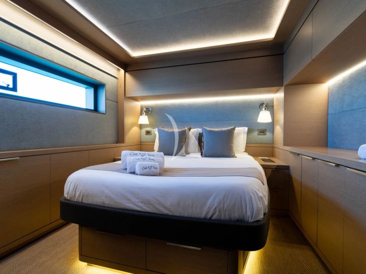 CAT TUA Lagoon Seventy 7 - VIP cabin 1 CAT TUA Lagoon Seventy 7 - VIP cabin 1