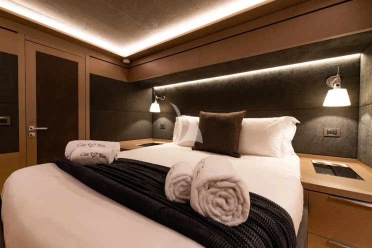 Charter Yacht CAT TUA - Lagoon Seventy 7 - 4 Cabins - St Martin - St Barths - Leewards - Windwards - Caribbean