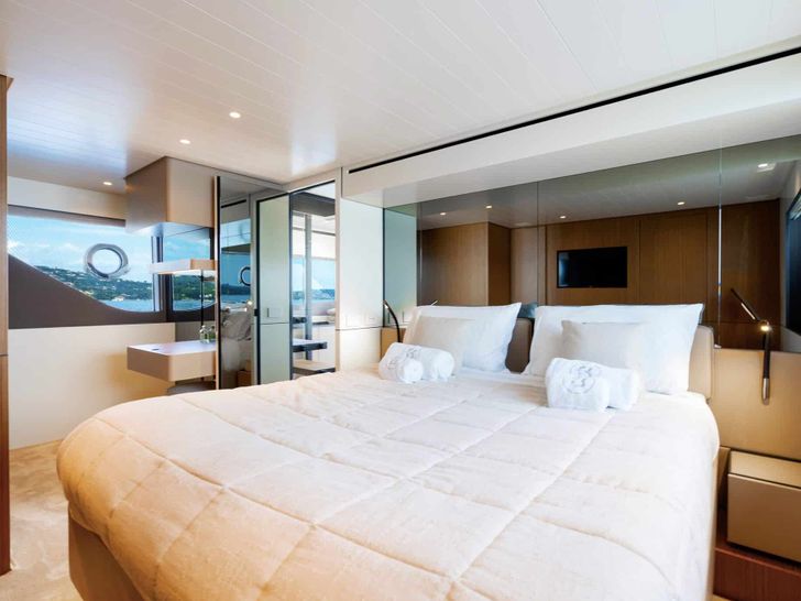 CC BLUEGAME 63 Master CC BLUEGAME 63 Master