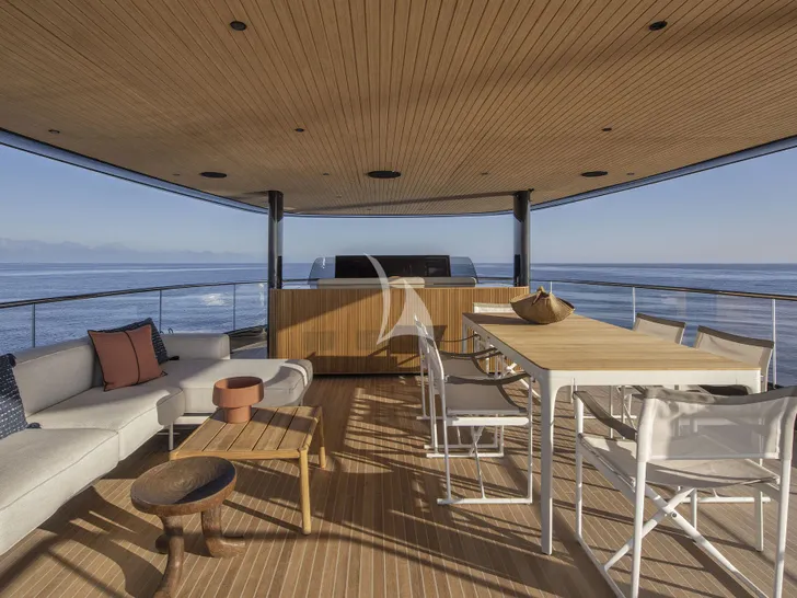 CECE Bluegame BGM75 - sundeck lounge and dining area CECE Bluegame BGM75 - sundeck lounge and dining area