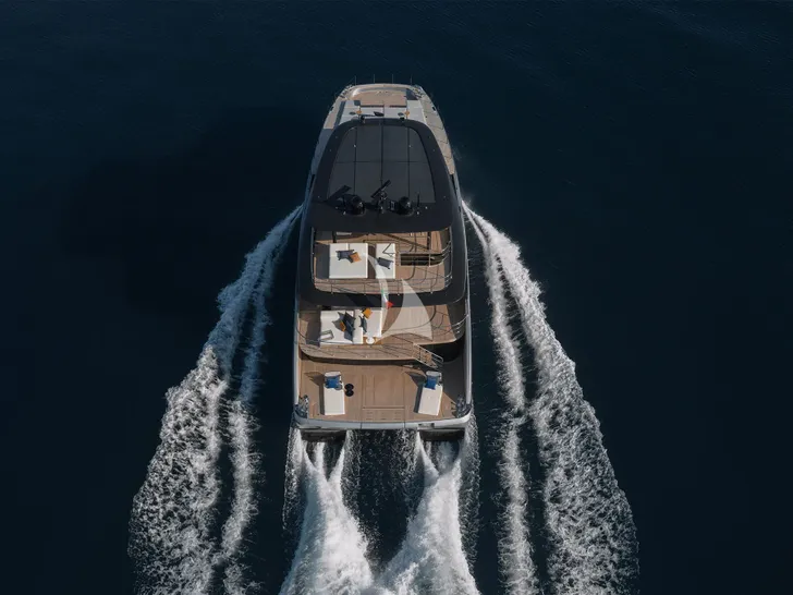 CECE Bluegame BGM75 - top aerial shot cruising CECE Bluegame BGM75 - top aerial shot cruising