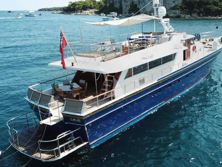 CHANTELLA Chantier Naval d'Antibes 29m - anchored aft shot CHANTELLA Chantier Naval d'Antibes 29m - anchored aft shot